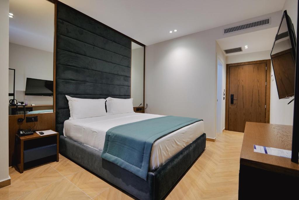 kosta apt